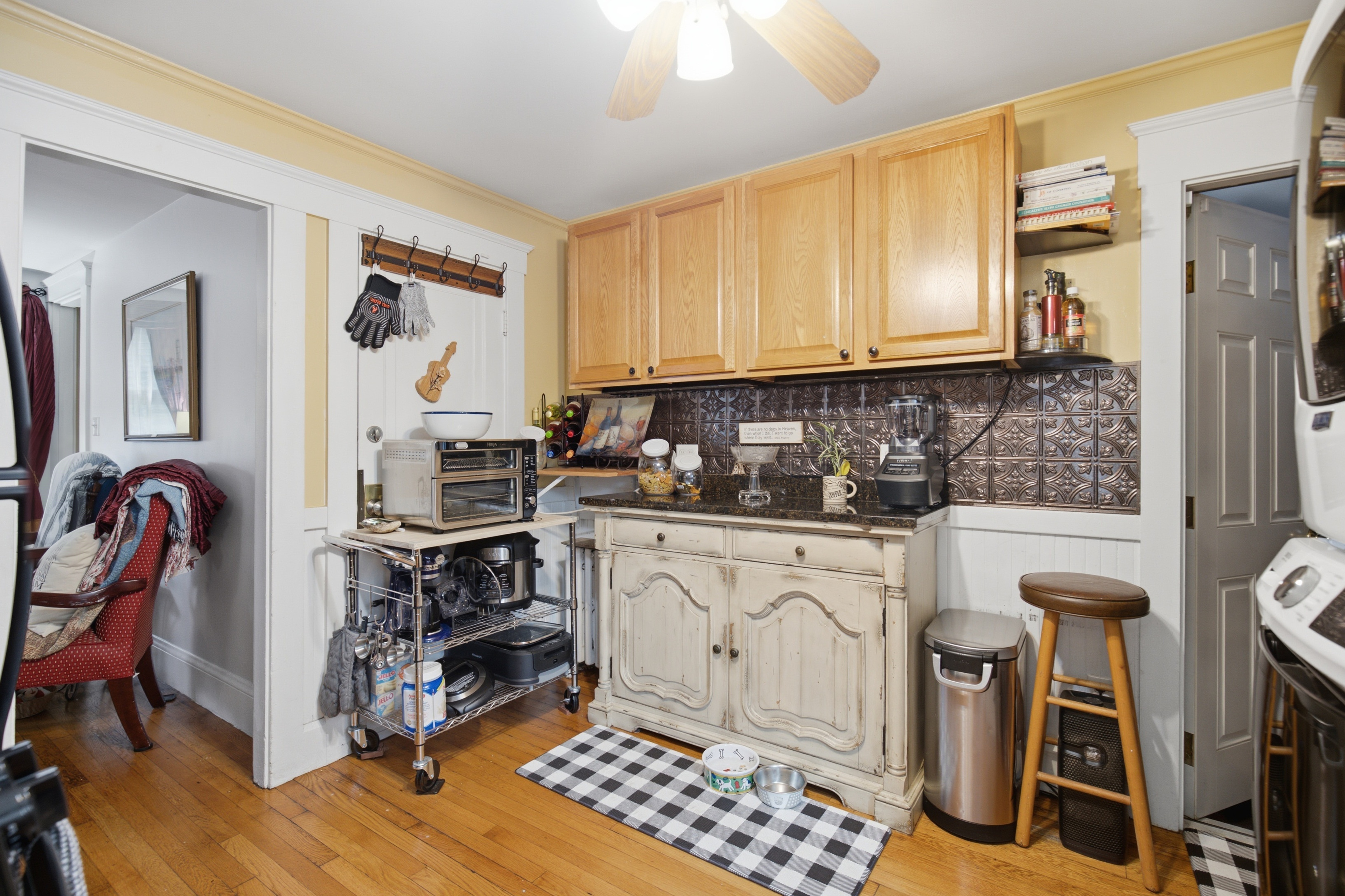  6-8 Center Pl, Stow, MA 01775 - 物件實景