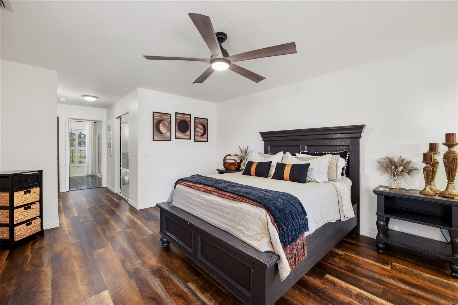 Deland, Florida, 32720, United States, 5 Bedrooms Bedrooms, ,3 BathroomsBathrooms,Residential,For Sale,2048830