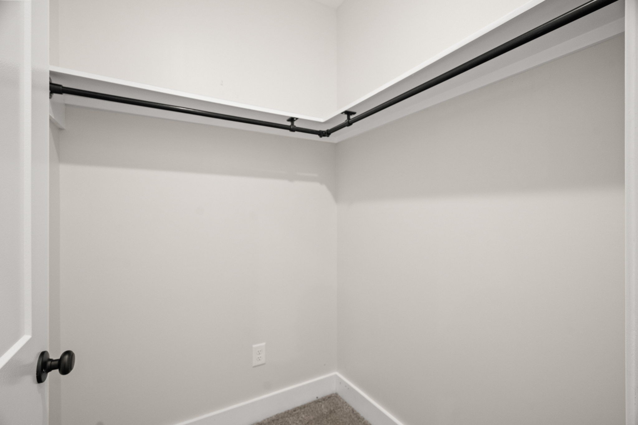 Cedar Hill, Tennessee, 37032, United States, 3 Bedrooms Bedrooms, ,2 BathroomsBathrooms,Residential,For Sale,1981088