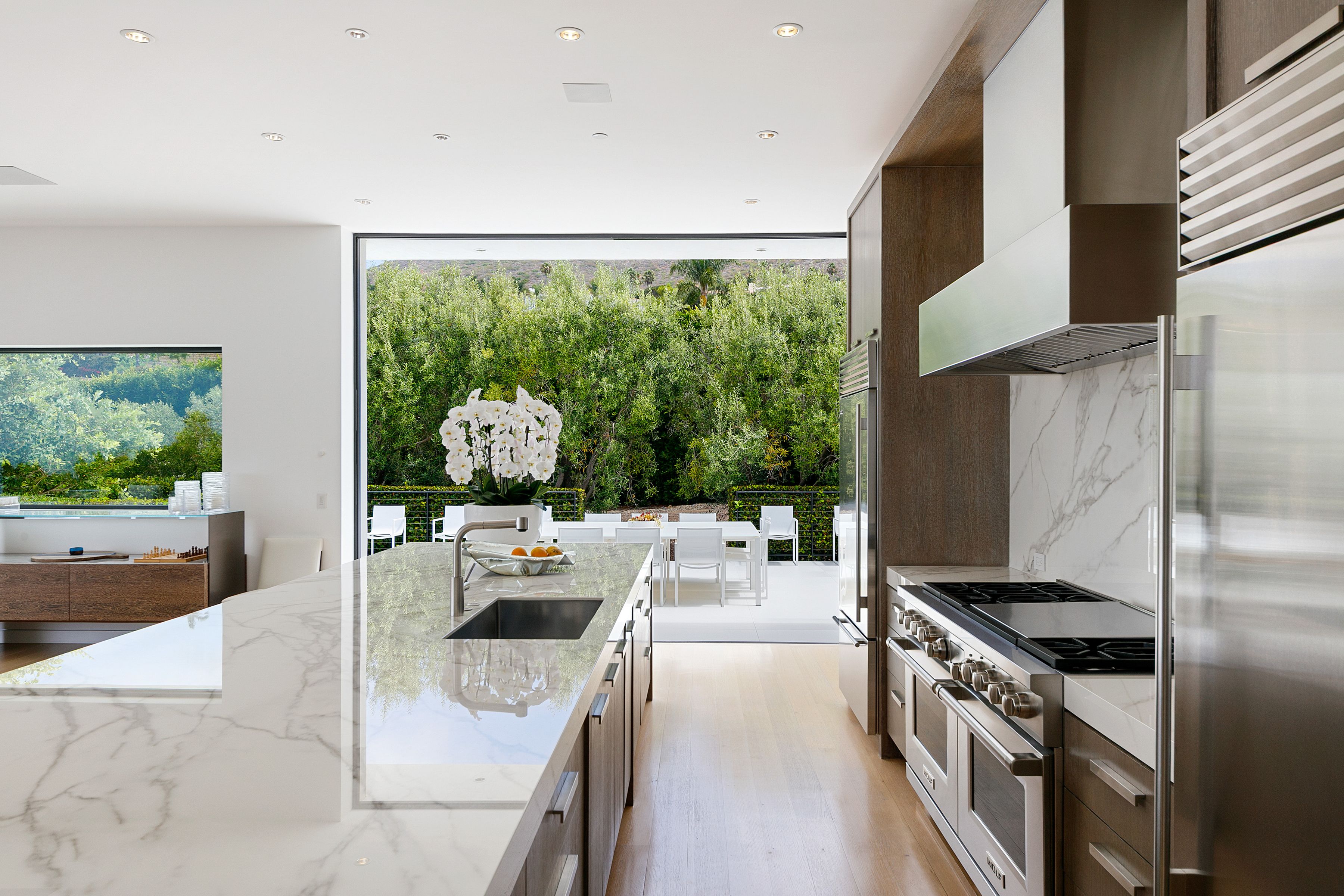  5963 Philip Avenue - 物件實景