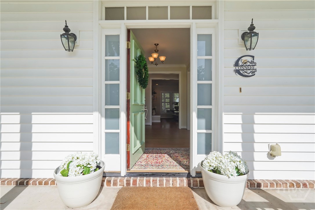 Savannah, Georgia, 31406, United States, 4 Bedrooms Bedrooms, ,4 BathroomsBathrooms,Residential,For Sale,1836812