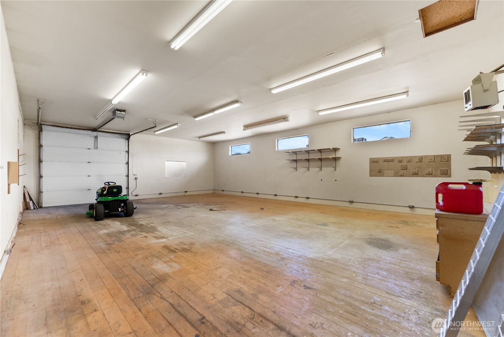 Okanogan, Washington, 98840, United States, 3 Bedrooms Bedrooms, ,2 BathroomsBathrooms,Residential,For Sale,1786609