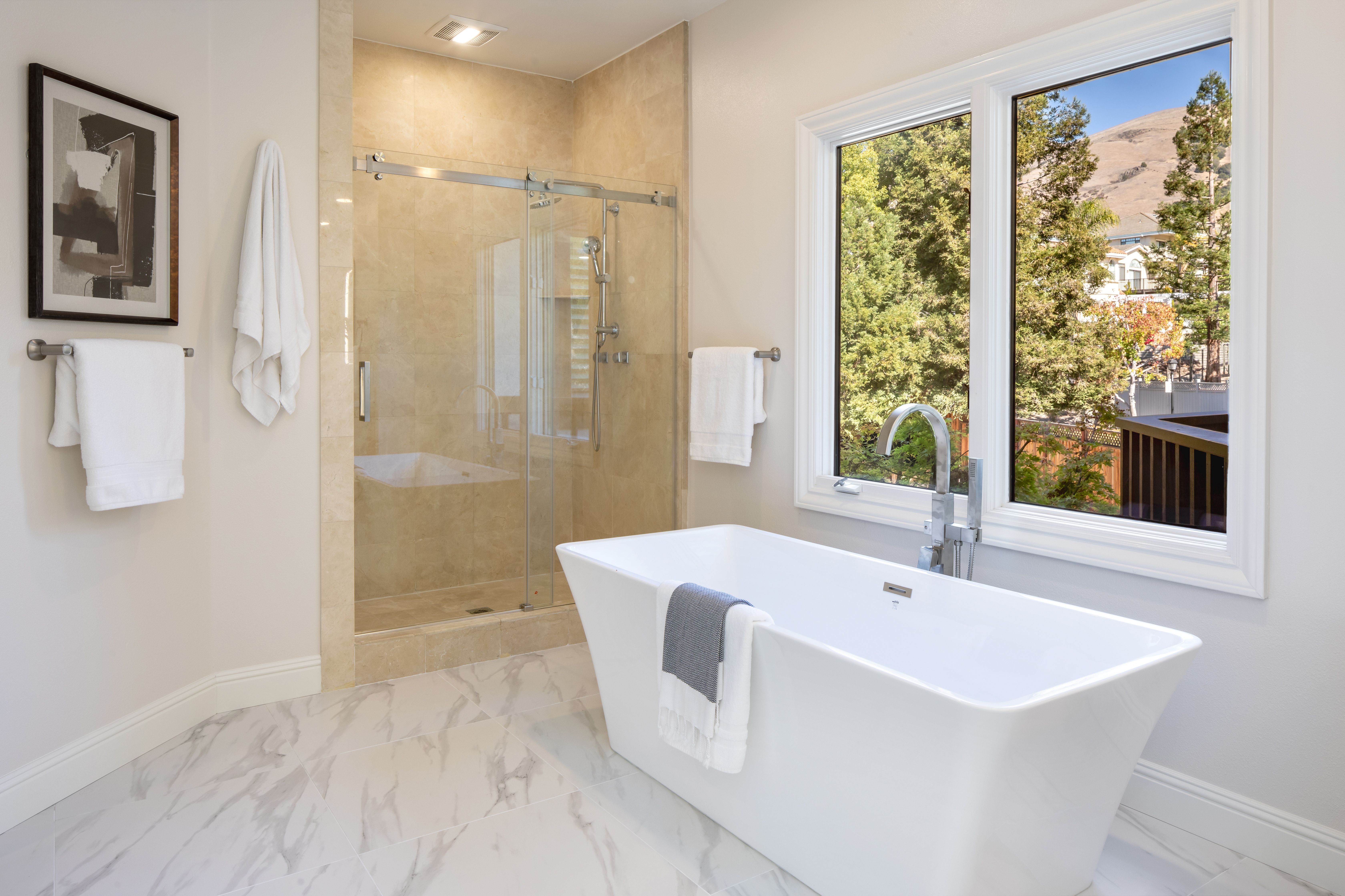  Grand Tudor Estate Offering Luxury Living in Gated Vineyard Heights - 物件實景