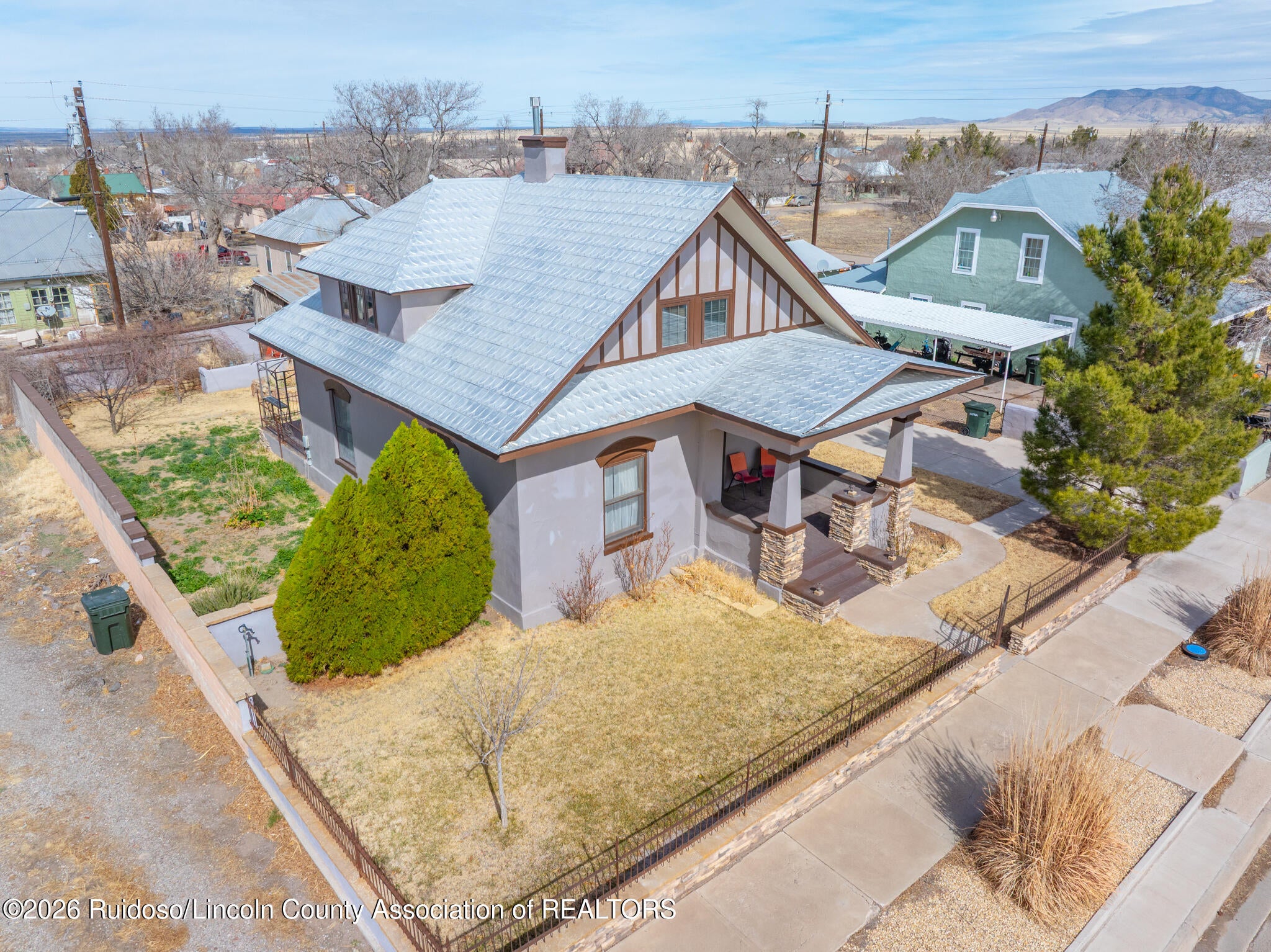 11th St, Carrizozo, NM 88301 #1