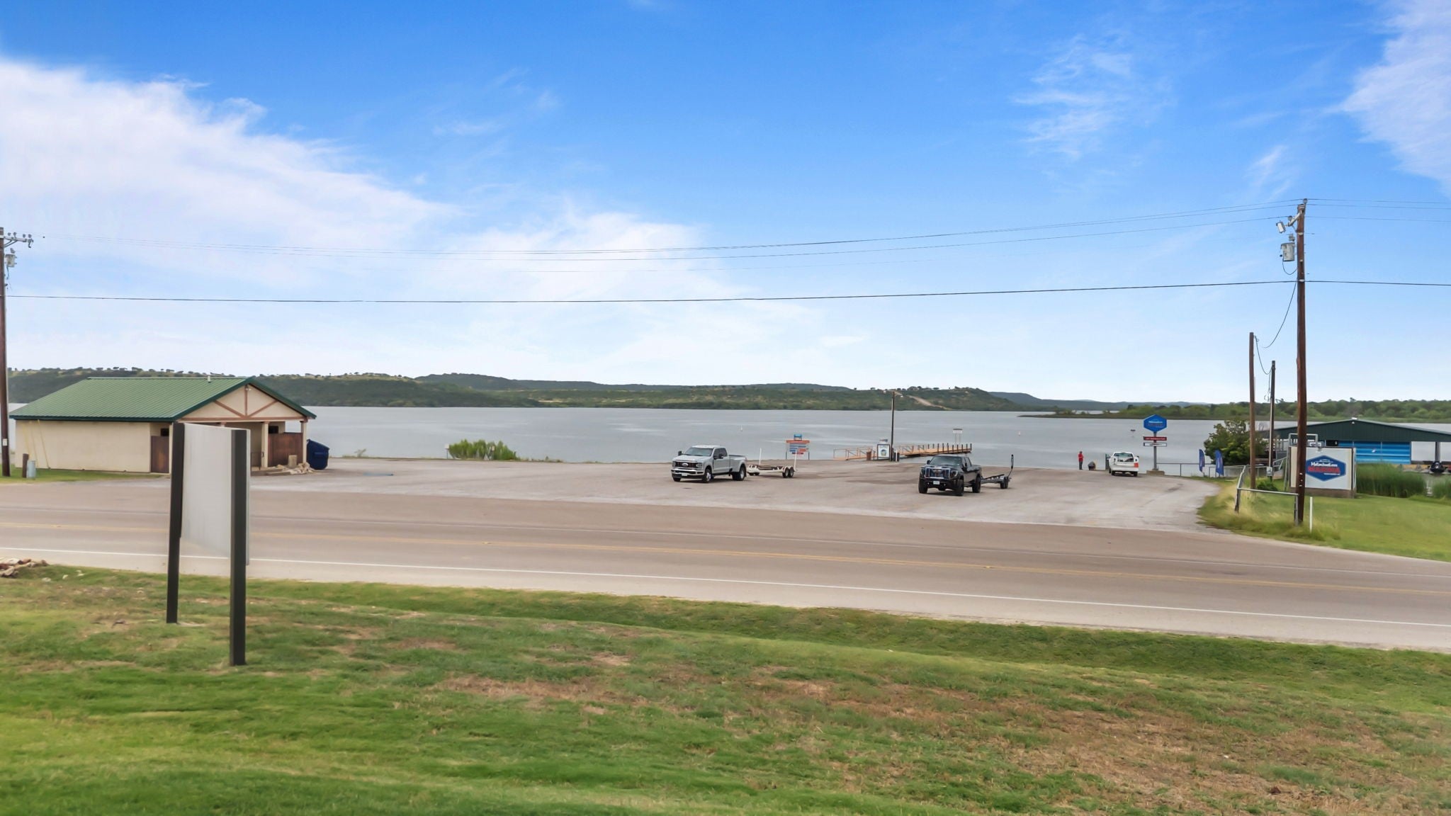 Graford, Texas, 76449, United States, 3 Bedrooms Bedrooms, ,2 BathroomsBathrooms,Residential,For Sale,1980181