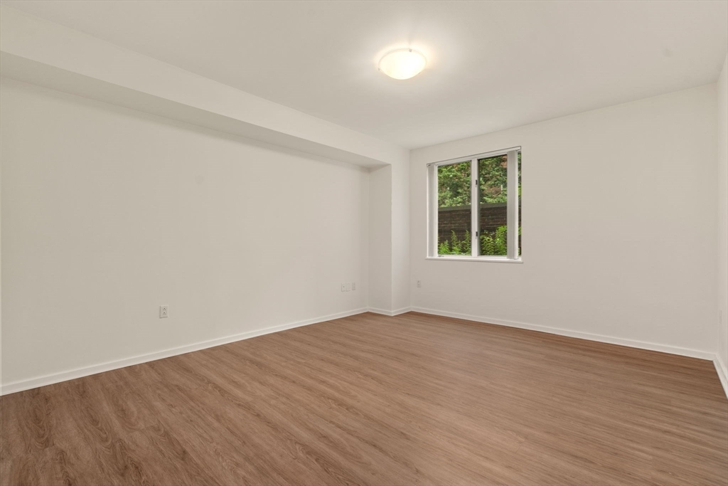 Cambridge, Massachusetts, 02138, United States, 1 Bedroom Bedrooms, ,1 BathroomBathrooms,Residential,For Sale,1883124