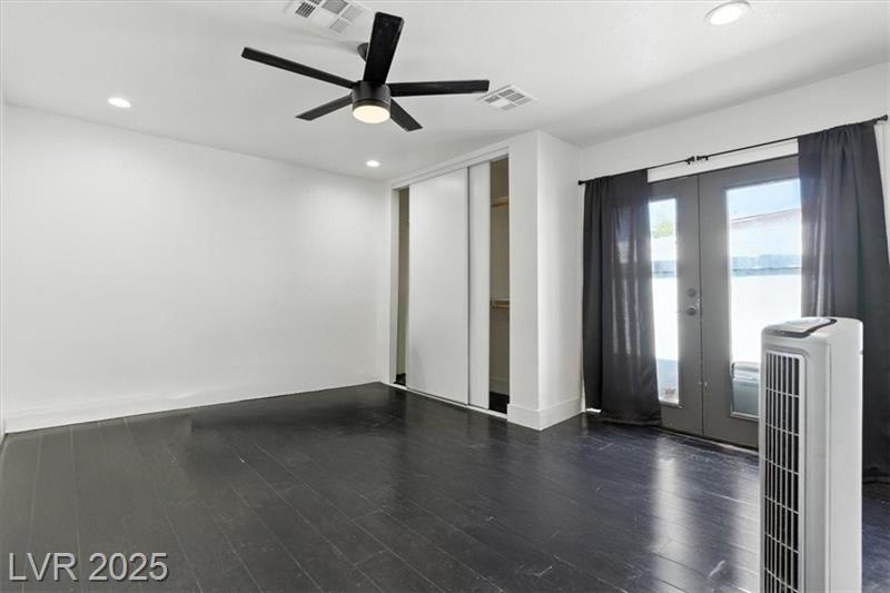 Las Vegas, Nevada, 89106, United States, 4 Bedrooms Bedrooms, ,3 BathroomsBathrooms,Residential,For Sale,1942763