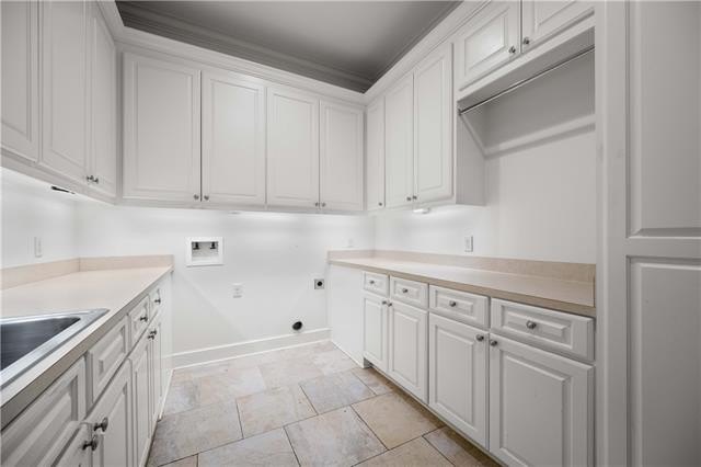 Alexandria, Louisiana, 71303, United States, 3 Bedrooms Bedrooms, ,3 BathroomsBathrooms,Residential,For Sale,1864081