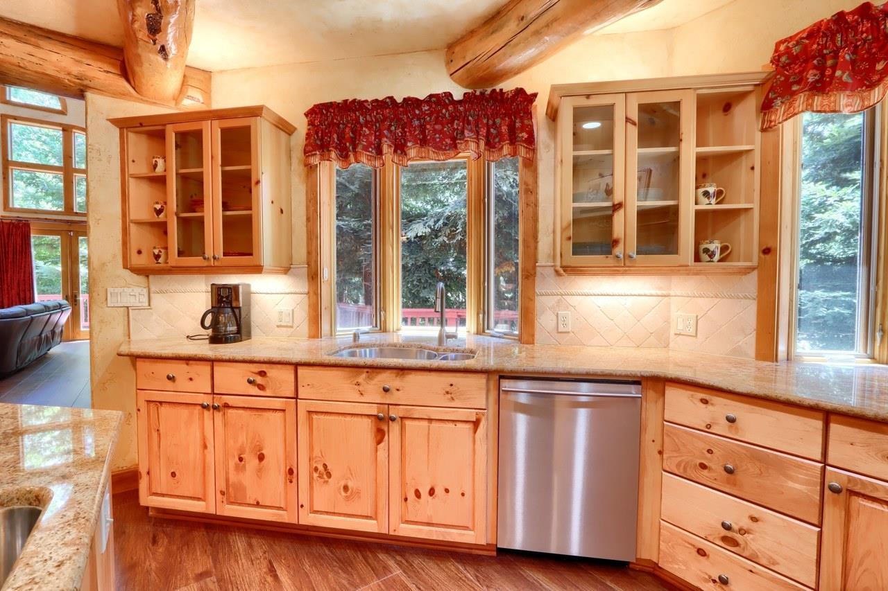 Bass Lake, California, 93604, United States, 3 Bedrooms Bedrooms, ,3 BathroomsBathrooms,Residential,For Sale,1975470