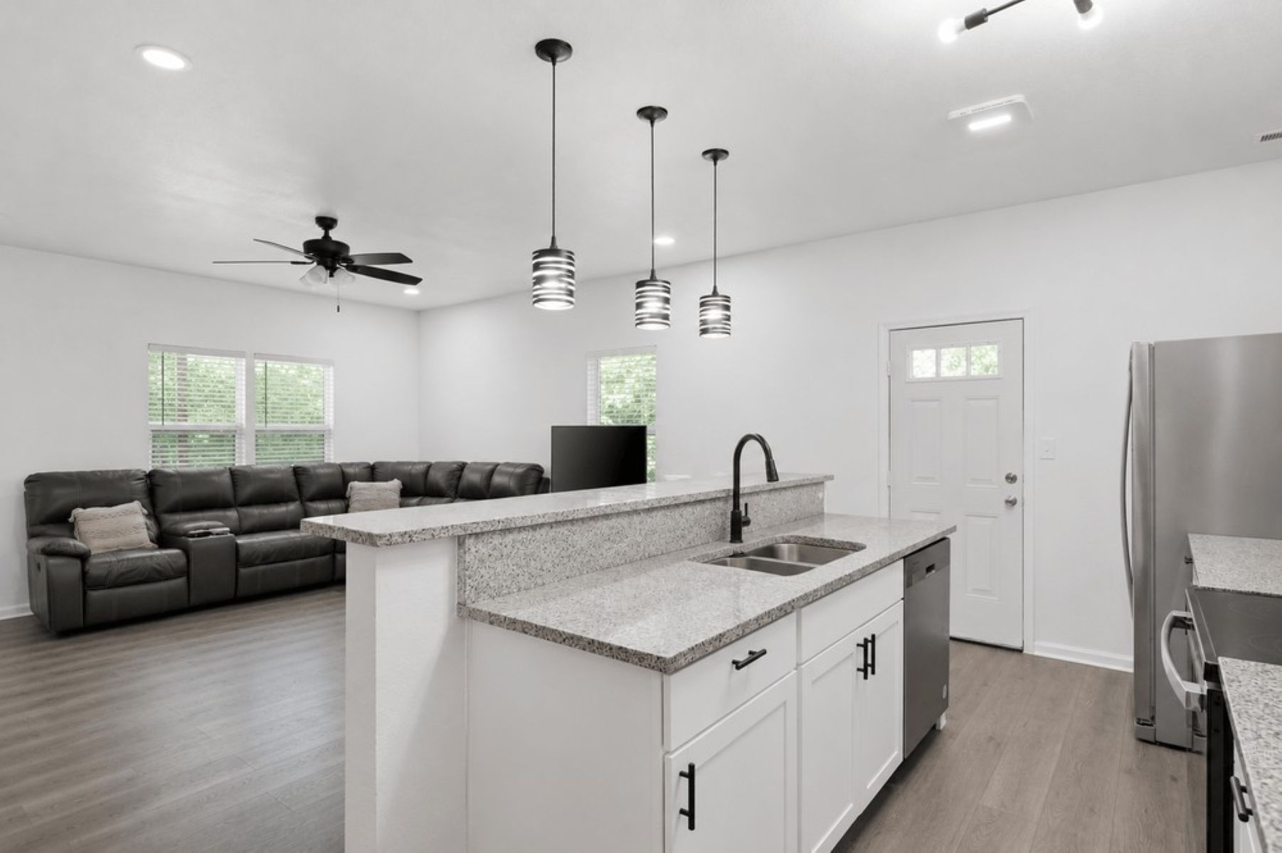  5405 Godwin Boulevard, Suffolk, VA 23434 - 物件實景