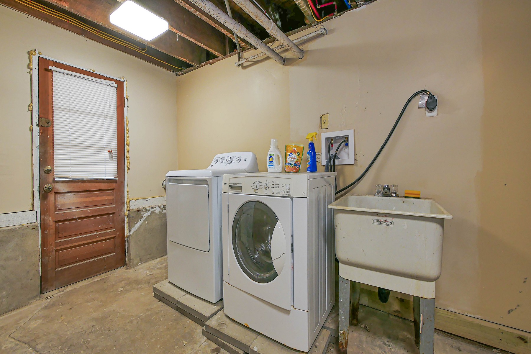  16 N Nashville Ave - 物件實景