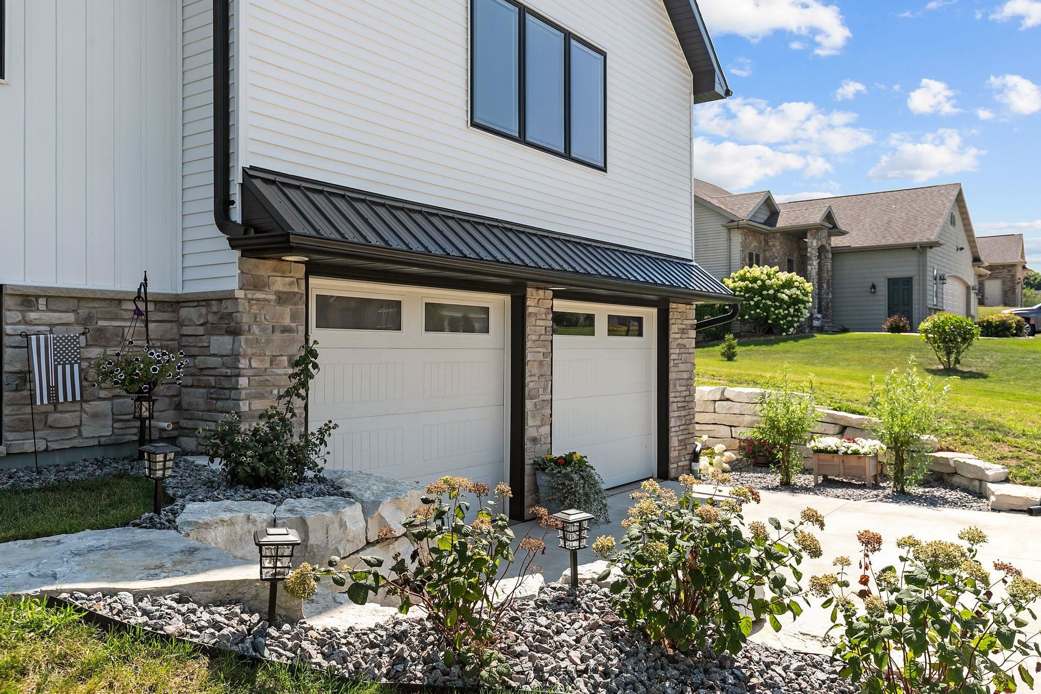 Sherwood, Wisconsin, 54169, United States, 4 Bedrooms Bedrooms, ,4 BathroomsBathrooms,Residential,For Sale,1977461