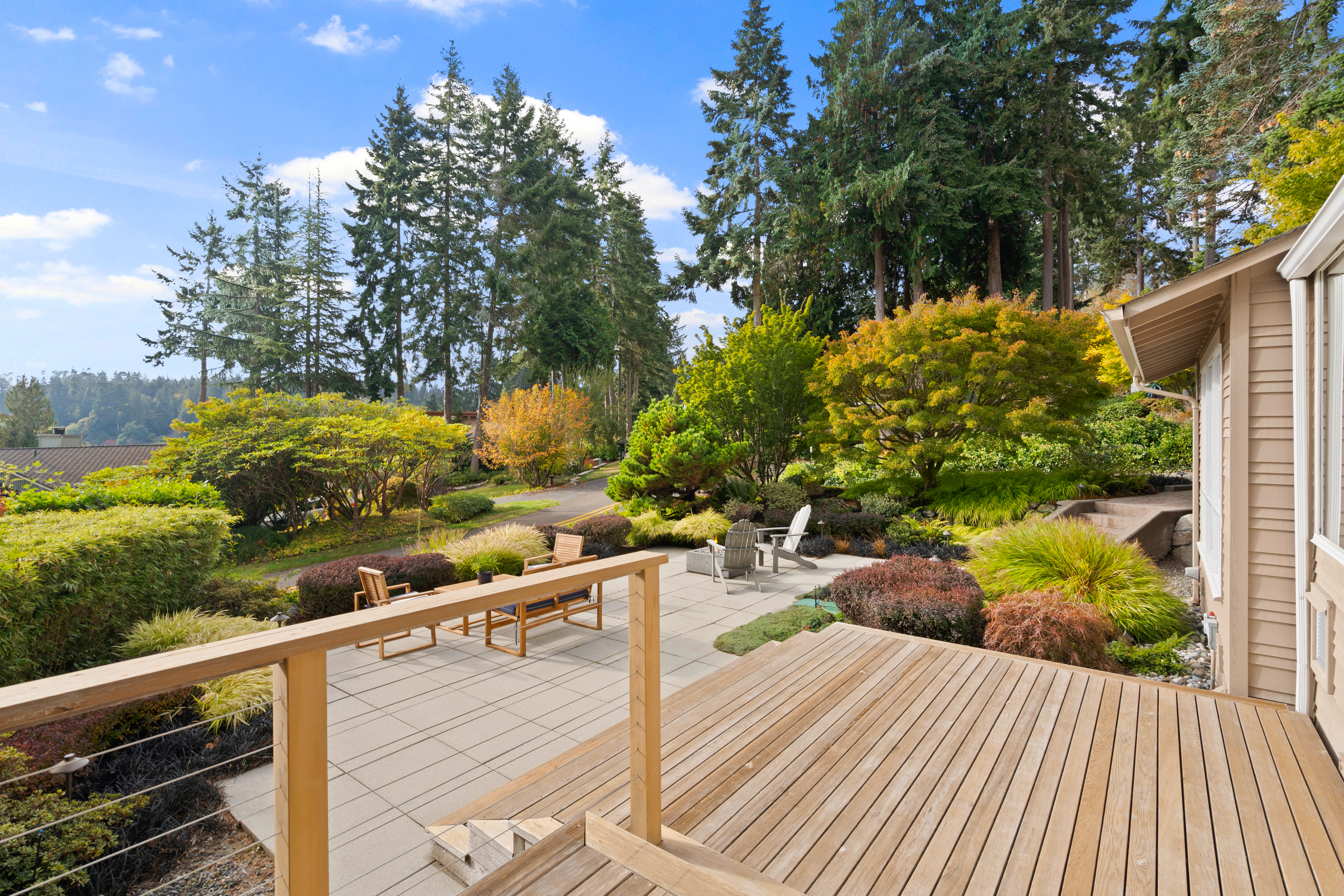  9796 NE Murden Cove Dr, Bainbridge Island, WA 98110 - 物件實景