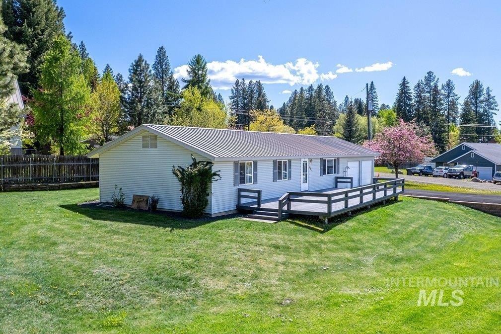 McCall, Idaho, 83638, United States, 3 Bedrooms Bedrooms, ,2 BathroomsBathrooms,Residential,For Sale,2049223