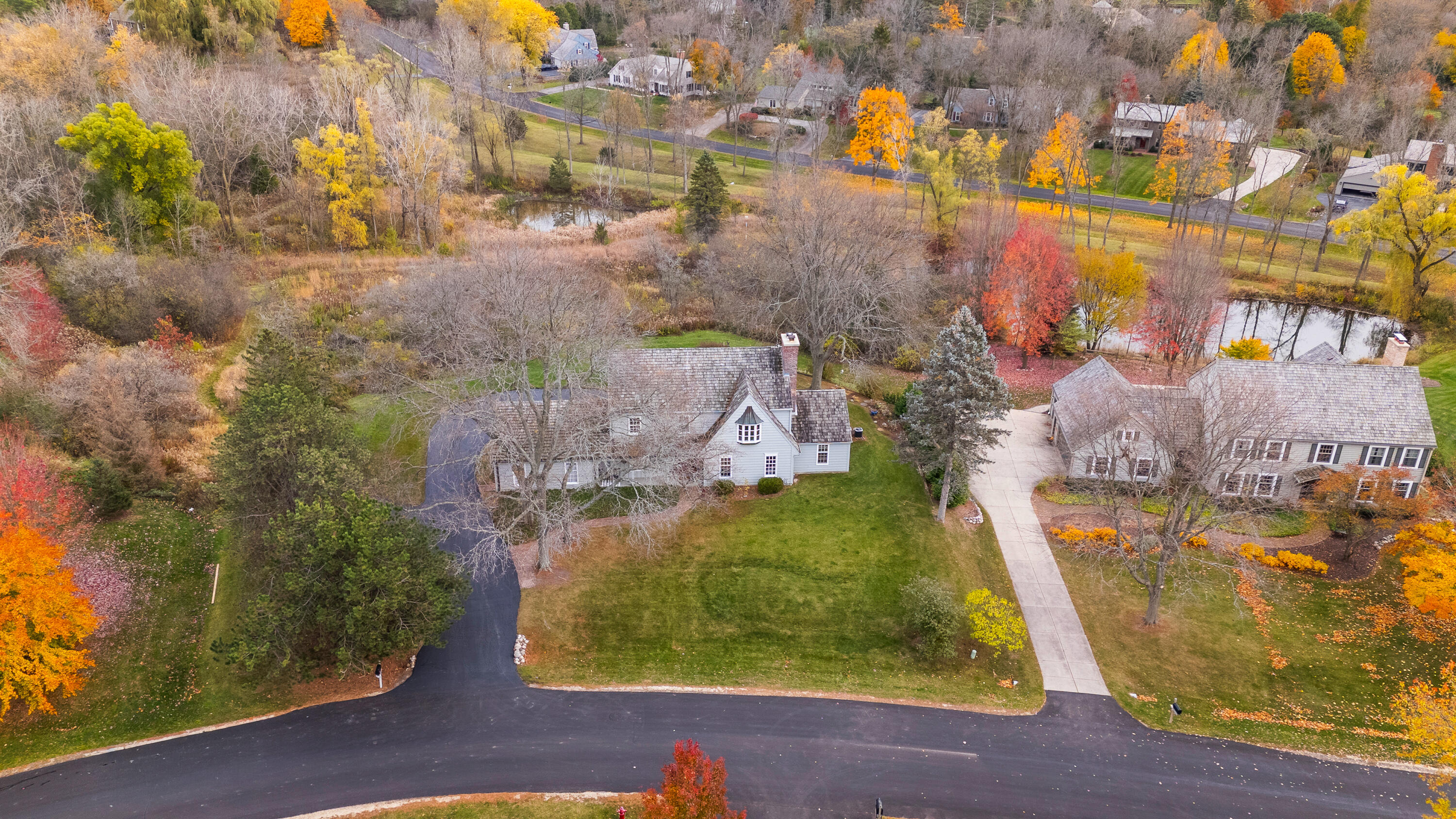 Mequon, Wisconsin, 53092, United States, 4 Bedrooms Bedrooms, ,3 BathroomsBathrooms,Residential,For Sale,1989588