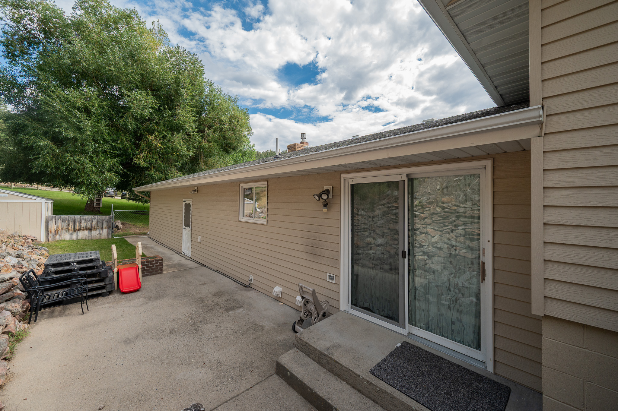 Clancy, Montana, 59634, United States, 4 Bedrooms Bedrooms, ,3 BathroomsBathrooms,Residential,For Sale,1914353