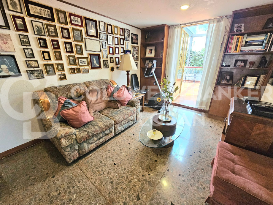 Naucalpan de Juárez, Estado de méxico, 53100, Mexico, 4 Bedrooms Bedrooms, ,6 BathroomsBathrooms,Residential,For Sale,1762257
