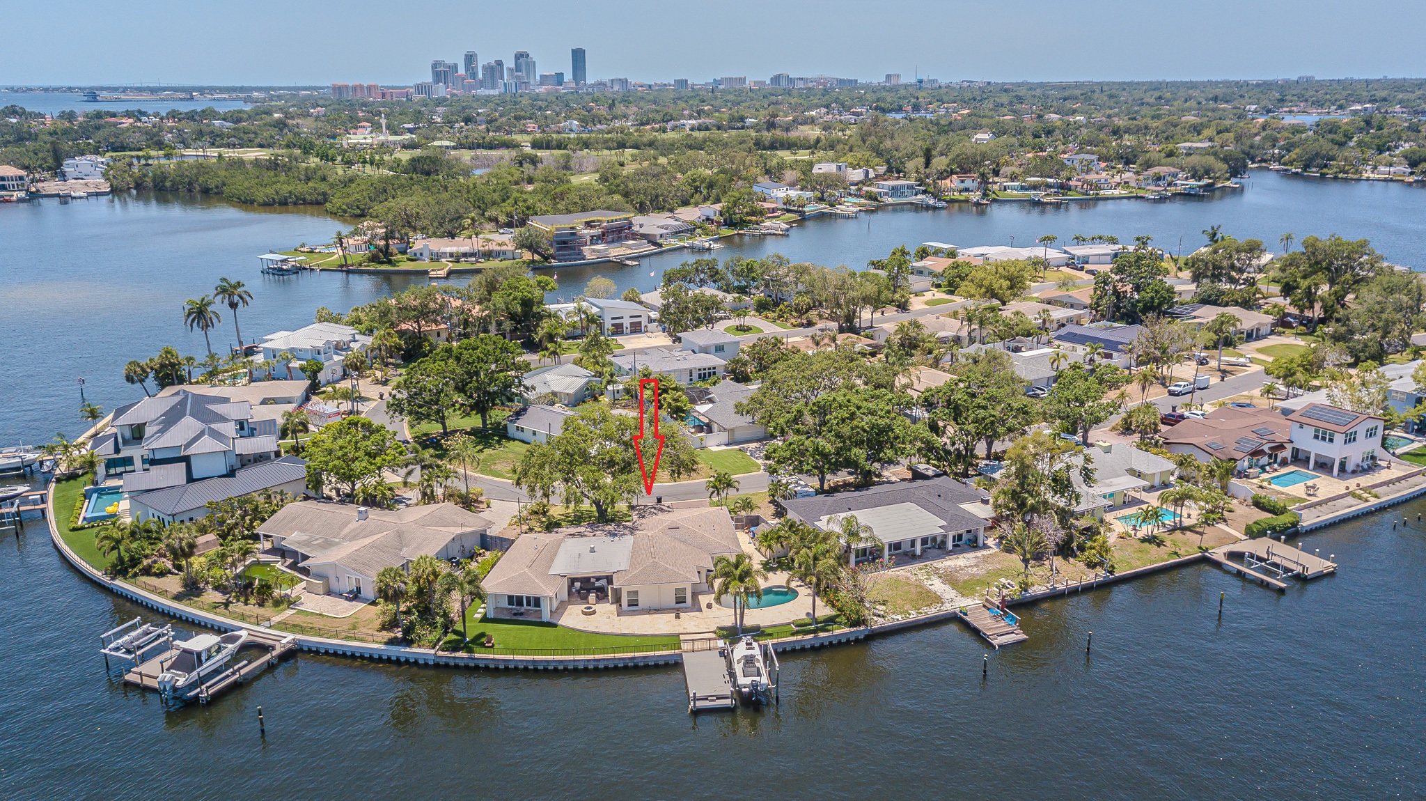 St. Petersburg, Florida, 33704, United States, 4 Bedrooms Bedrooms, ,3 BathroomsBathrooms,Residential,For Sale,1979413