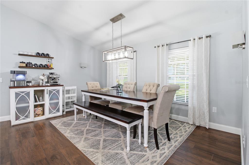 Lakeland, Florida, 33810, United States, 3 Bedrooms Bedrooms, ,2 BathroomsBathrooms,Residential,For Sale,1999879