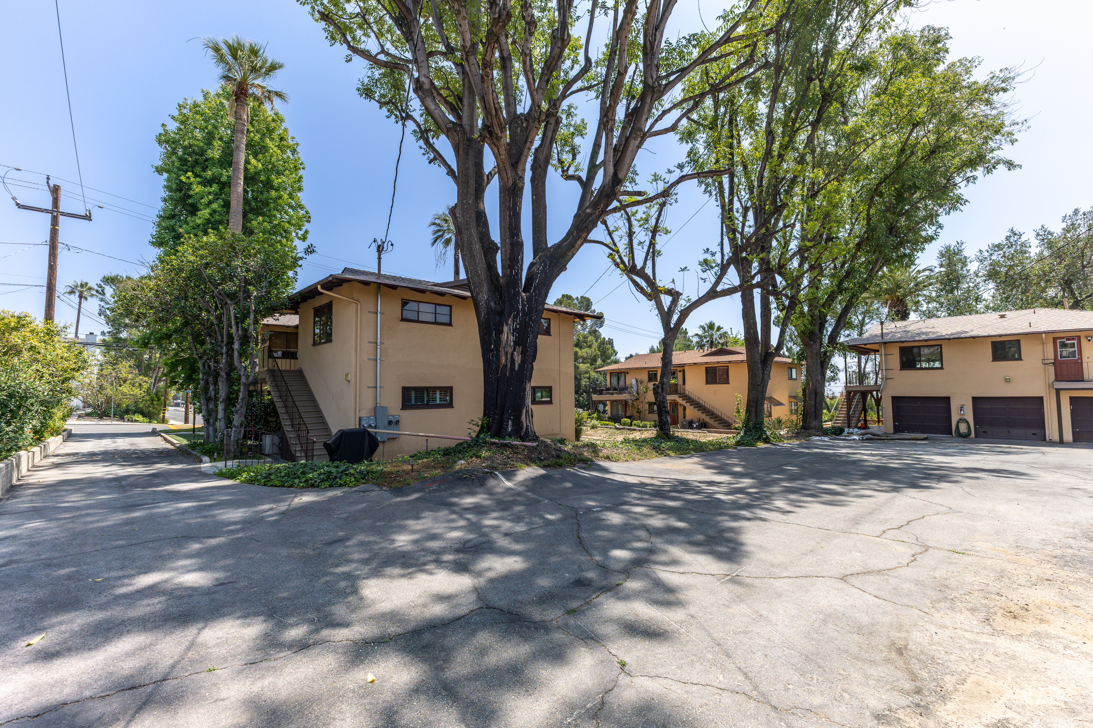  2391 El Molino Ave - 物件實景