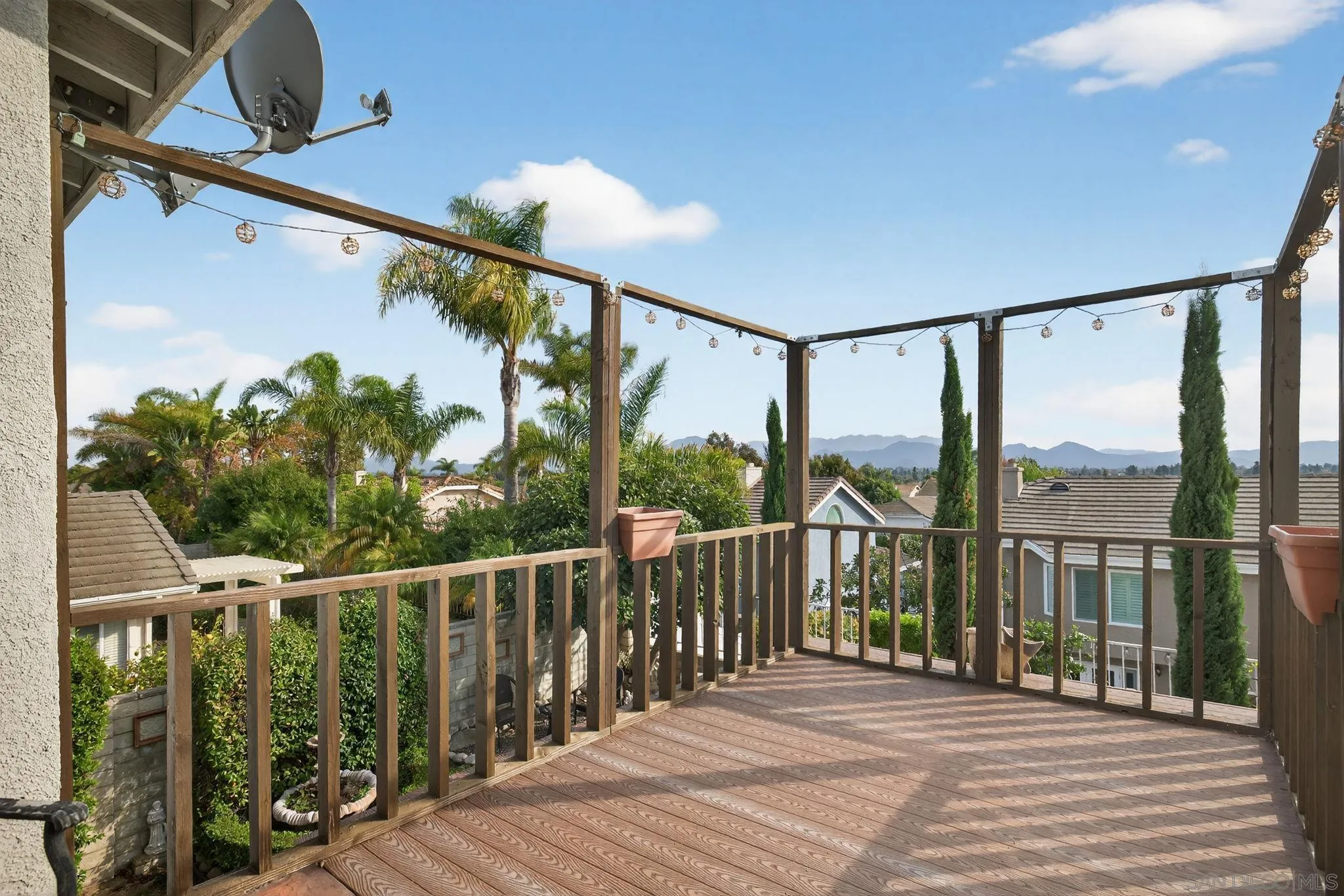 Camarillo, California, 93010, United States, 5 Bedrooms Bedrooms, ,4 BathroomsBathrooms,Residential,For Sale,2001849