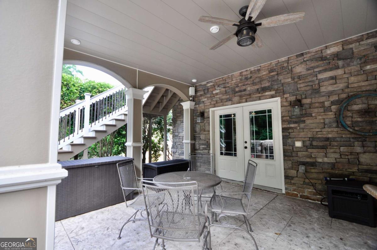 Athens, Georgia, 30606, United States, 5 Bedrooms Bedrooms, ,5 BathroomsBathrooms,Residential,For Sale,1848917