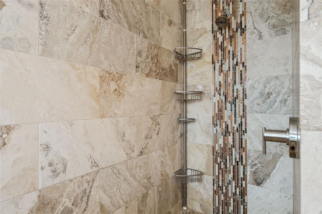 Davenport, Florida, 33897, United States, 5 Bedrooms Bedrooms, ,3 BathroomsBathrooms,Residential,For Sale,1966625