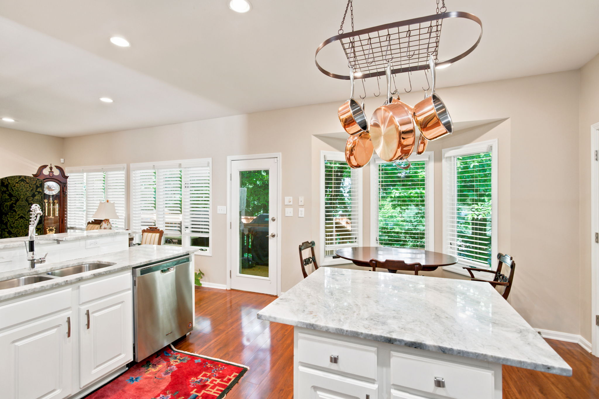  5403 Indian Woods Drive, Louisville, KY 40207 - 物件實景
