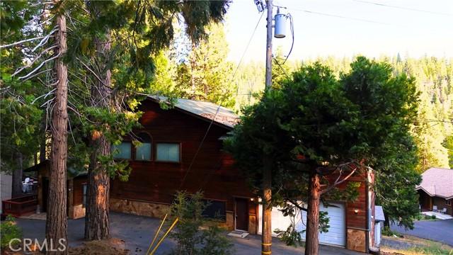 Strawberry, California, 95375, United States, 4 Bedrooms Bedrooms, ,3 BathroomsBathrooms,Residential,For Sale,1975985