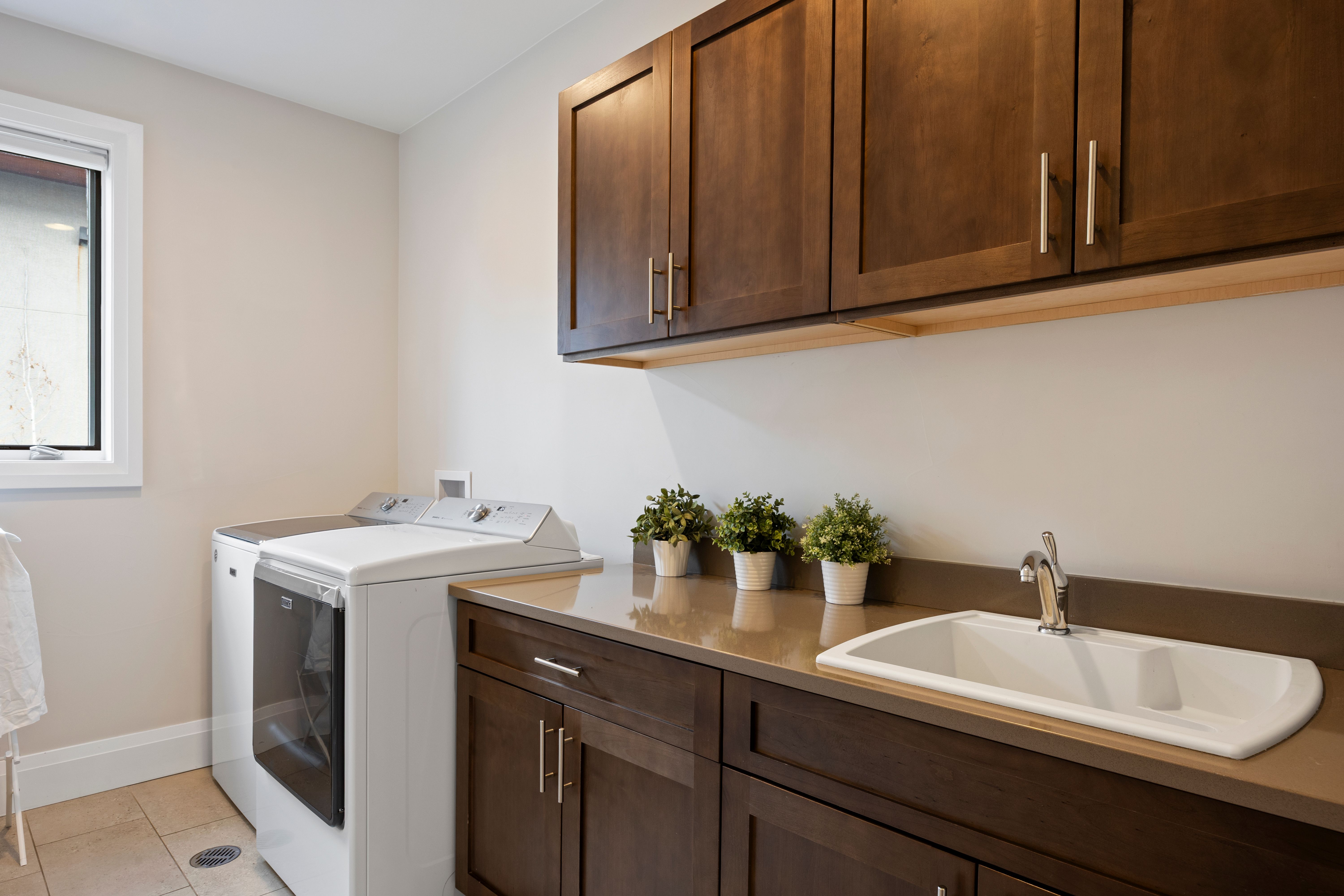  Exceptional Contemporary Move-In Ready Designed For Modern Living - 物件實景