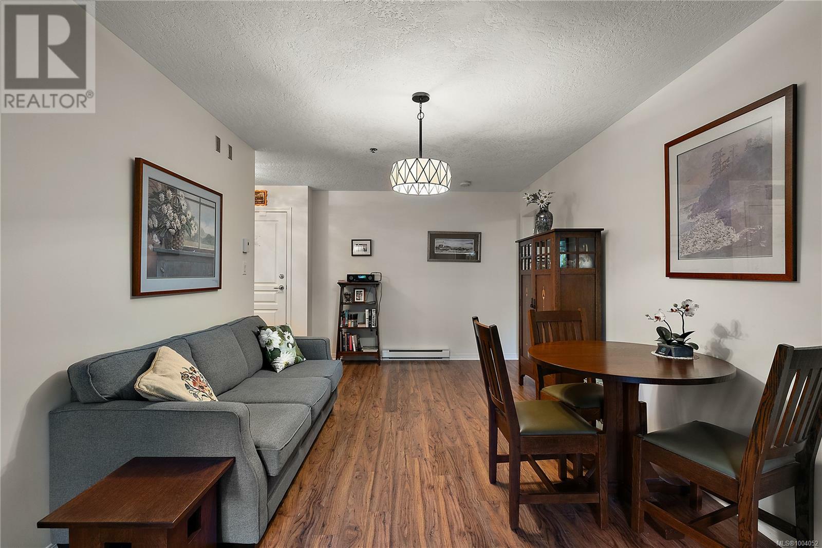 VIEW ROYAL, British Columbia, V9A 7M7, CA, 2 Bedrooms Bedrooms, ,2 BathroomsBathrooms,Residential,For Sale,1874084
