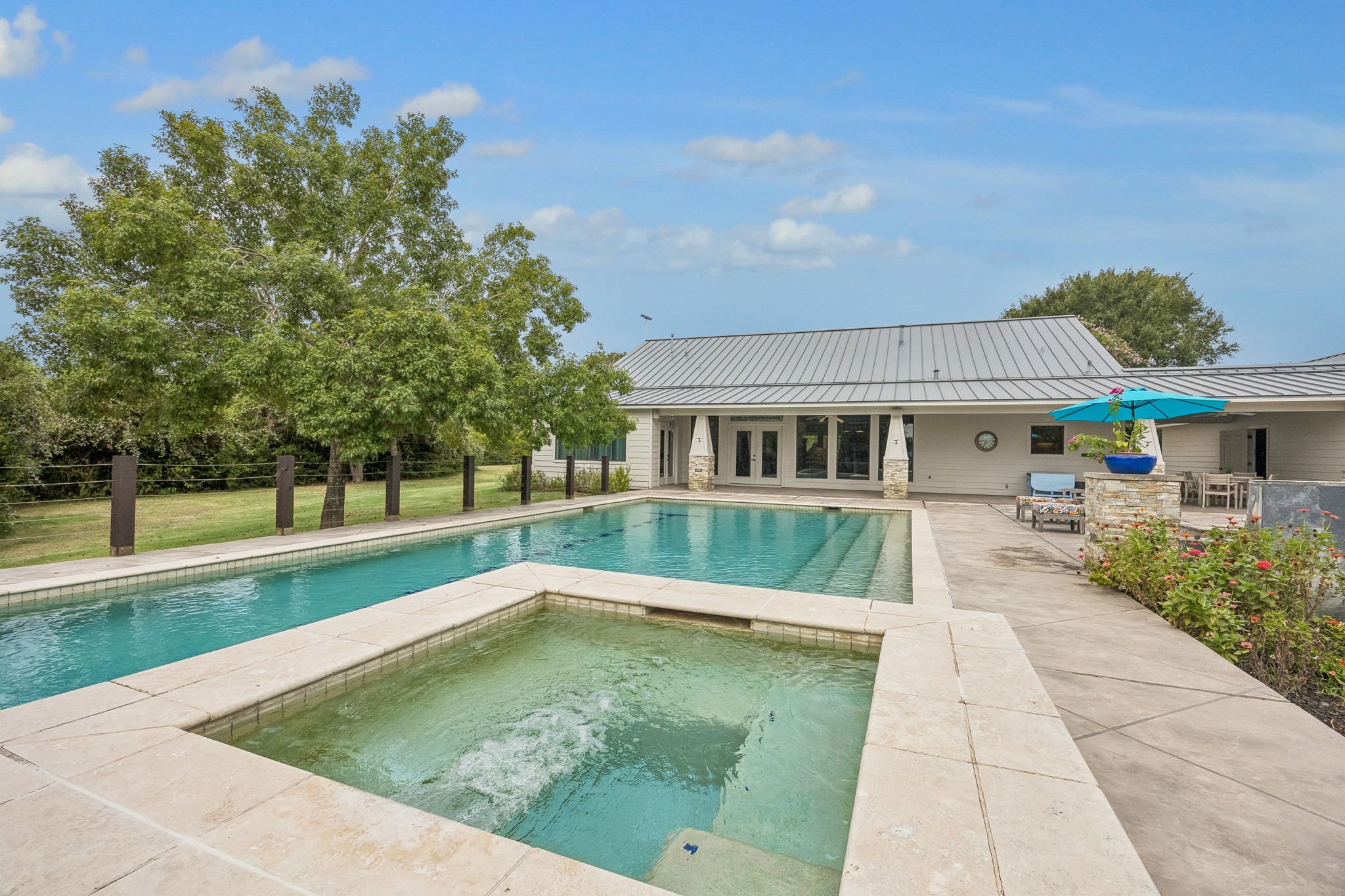  440 Piney Creek Road Road, Bellville, TX, 77418 - 物件實景