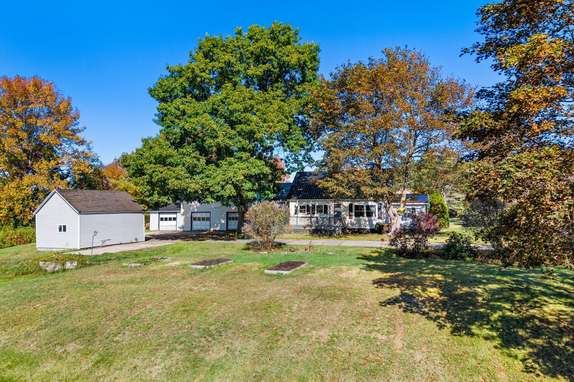 Annabessacook Rd, Winthrop, ME 04364