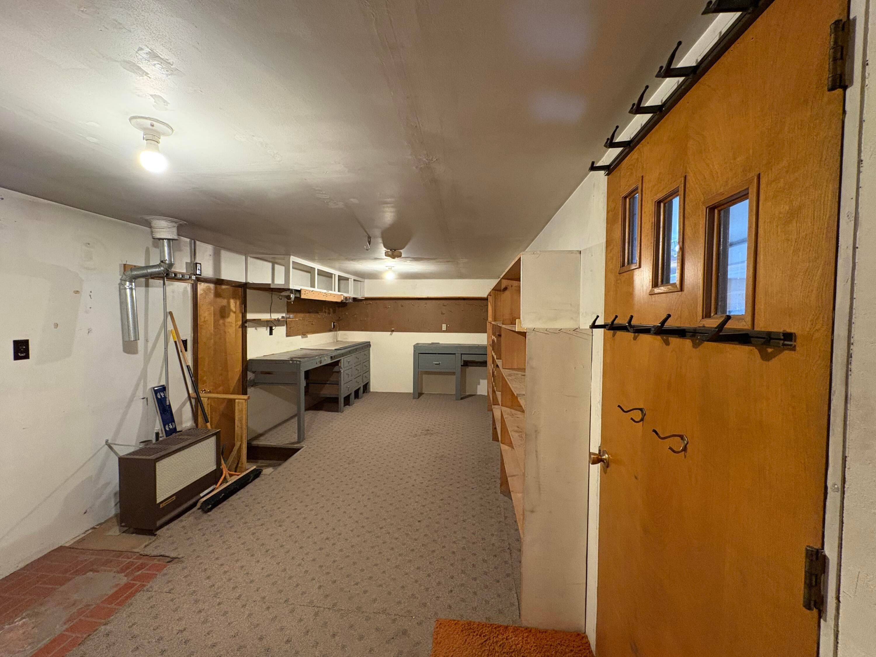 Buffalo, Wyoming, 82834, United States, 4 Bedrooms Bedrooms, ,3 BathroomsBathrooms,Residential,For Sale,2000125