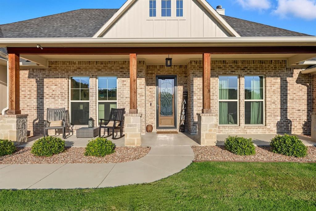 Midlothian, Texas, 76065, United States, 4 Bedrooms Bedrooms, ,3 BathroomsBathrooms,Residential,For Sale,1950999