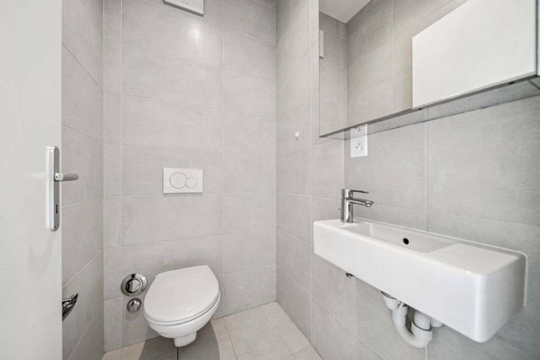  2-bedroom apartment with lake view and excellent location. - 物件實景