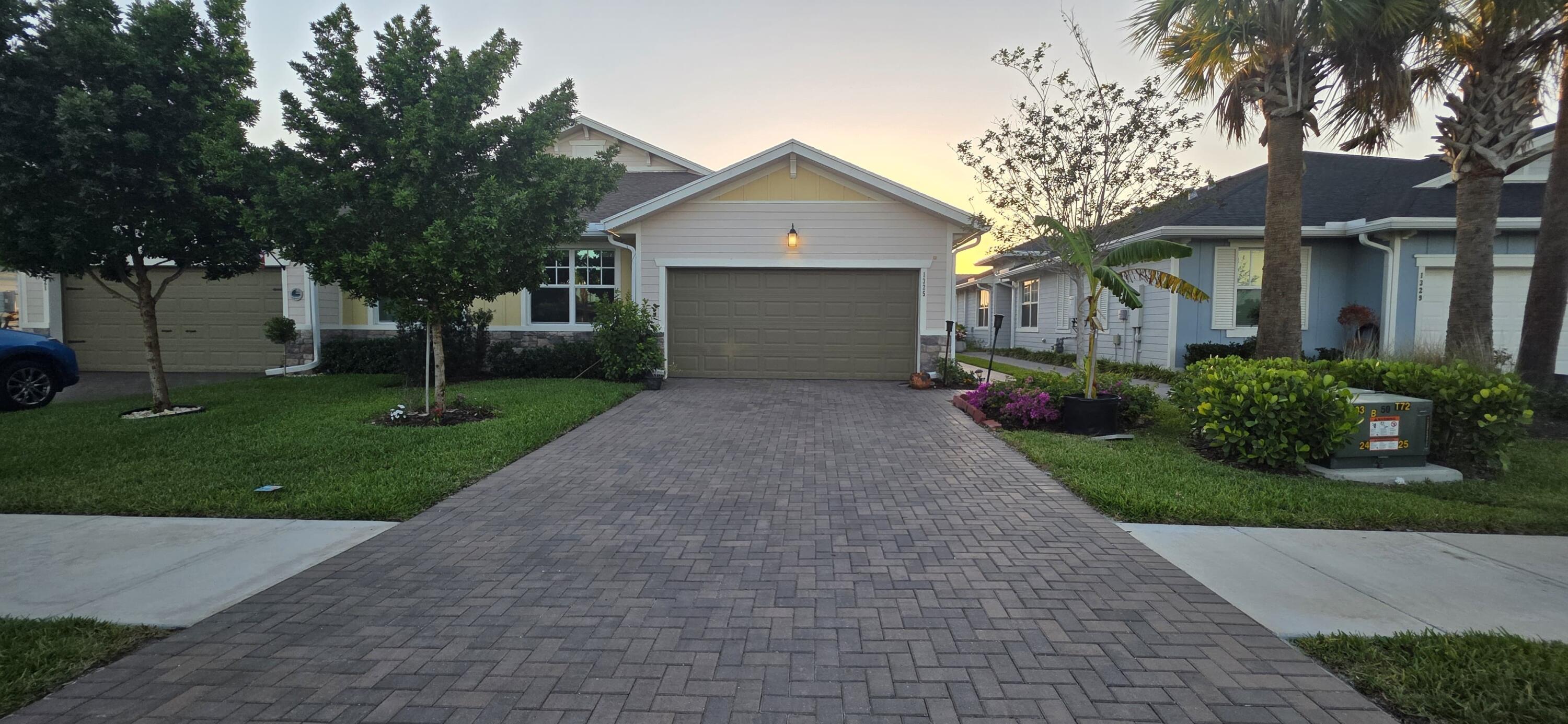 Loxahatchee, Florida, 33470, United States, 3 Bedrooms Bedrooms, ,2 BathroomsBathrooms,Residential,For Sale,1762338