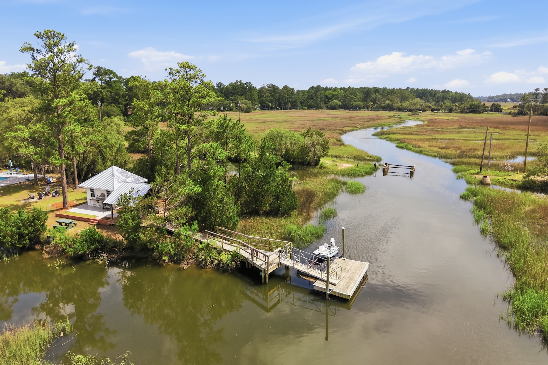  Extraordinary Waterfront Estate on Herb Creek - 物件實景