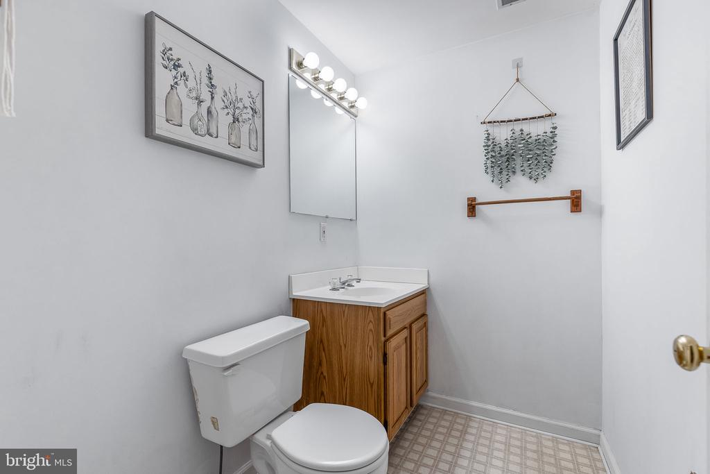 Stafford, Virginia, 22554, United States, 5 Bedrooms Bedrooms, ,4 BathroomsBathrooms,Residential,For Sale,1938309