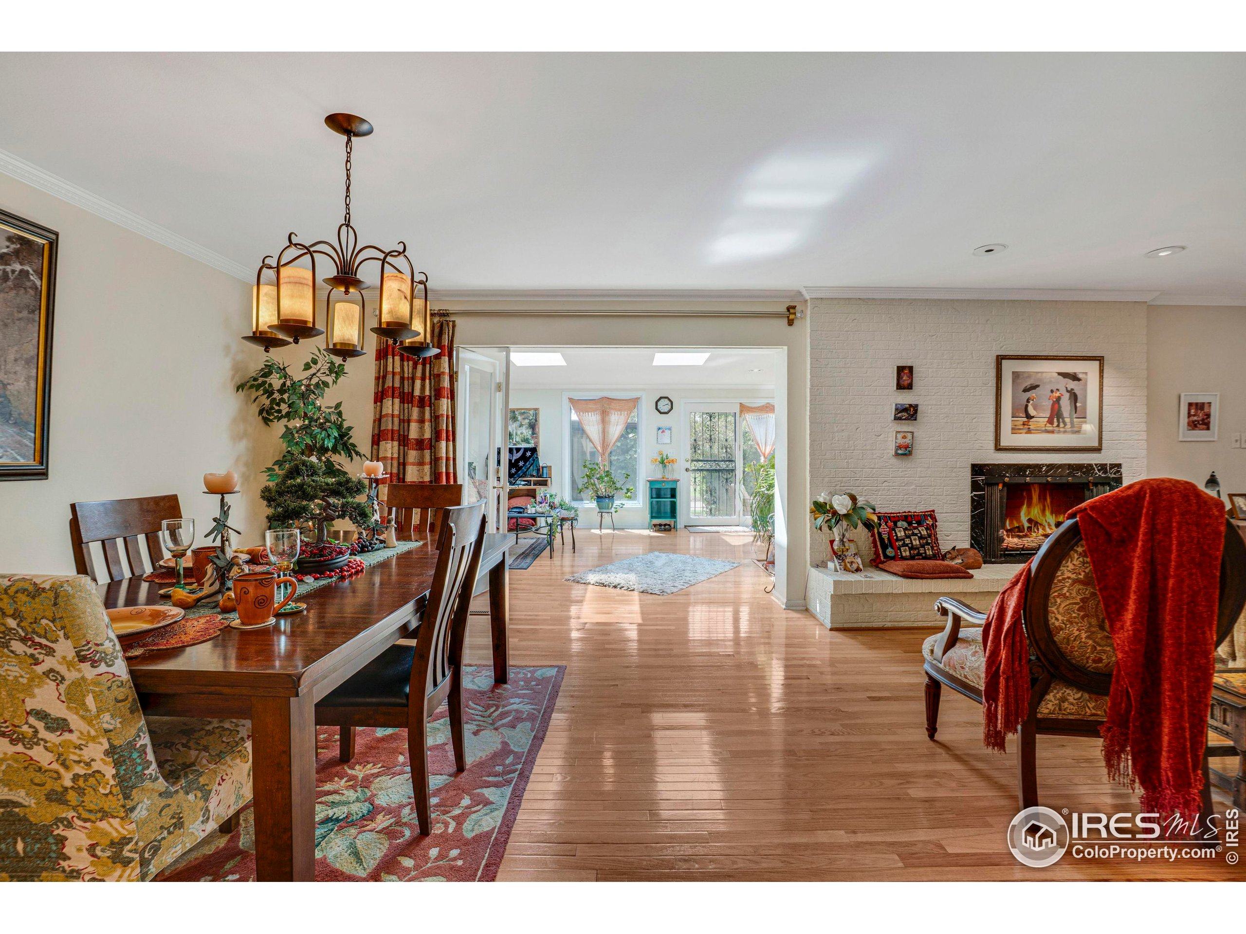 Boulder, Colorado, 80301, United States, 2 Bedrooms Bedrooms, ,2 BathroomsBathrooms,Residential,For Sale,1942273