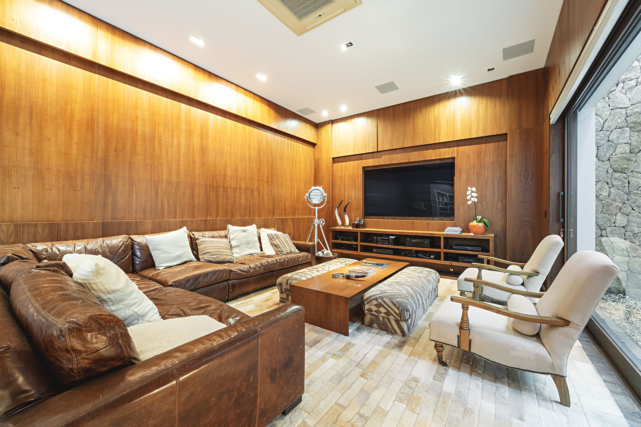  Farmhouse-Style Residence with Permanent Views of the Golf Course - 物件實景