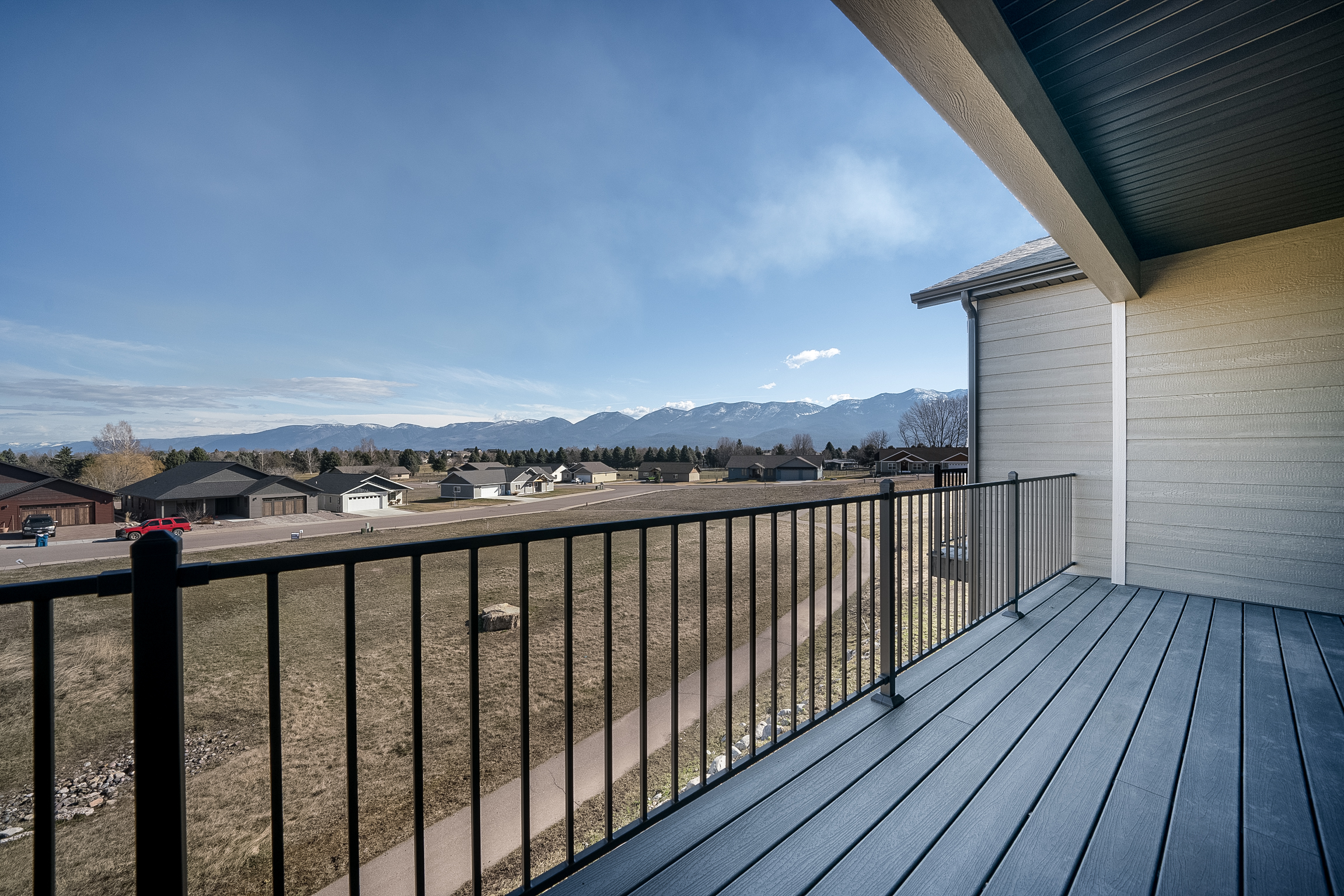 Polson, Montana, 59860, United States, 3 Bedrooms Bedrooms, ,2 BathroomsBathrooms,Residential,For Sale,1882171