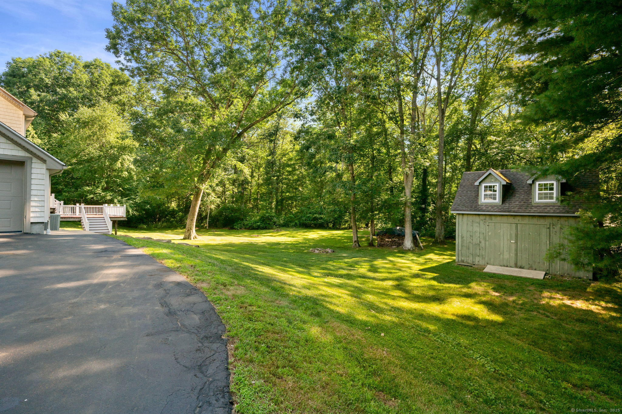 East Lyme, Connecticut, 06333, United States, 4 Bedrooms Bedrooms, ,3 BathroomsBathrooms,Residential,For Sale,1890617