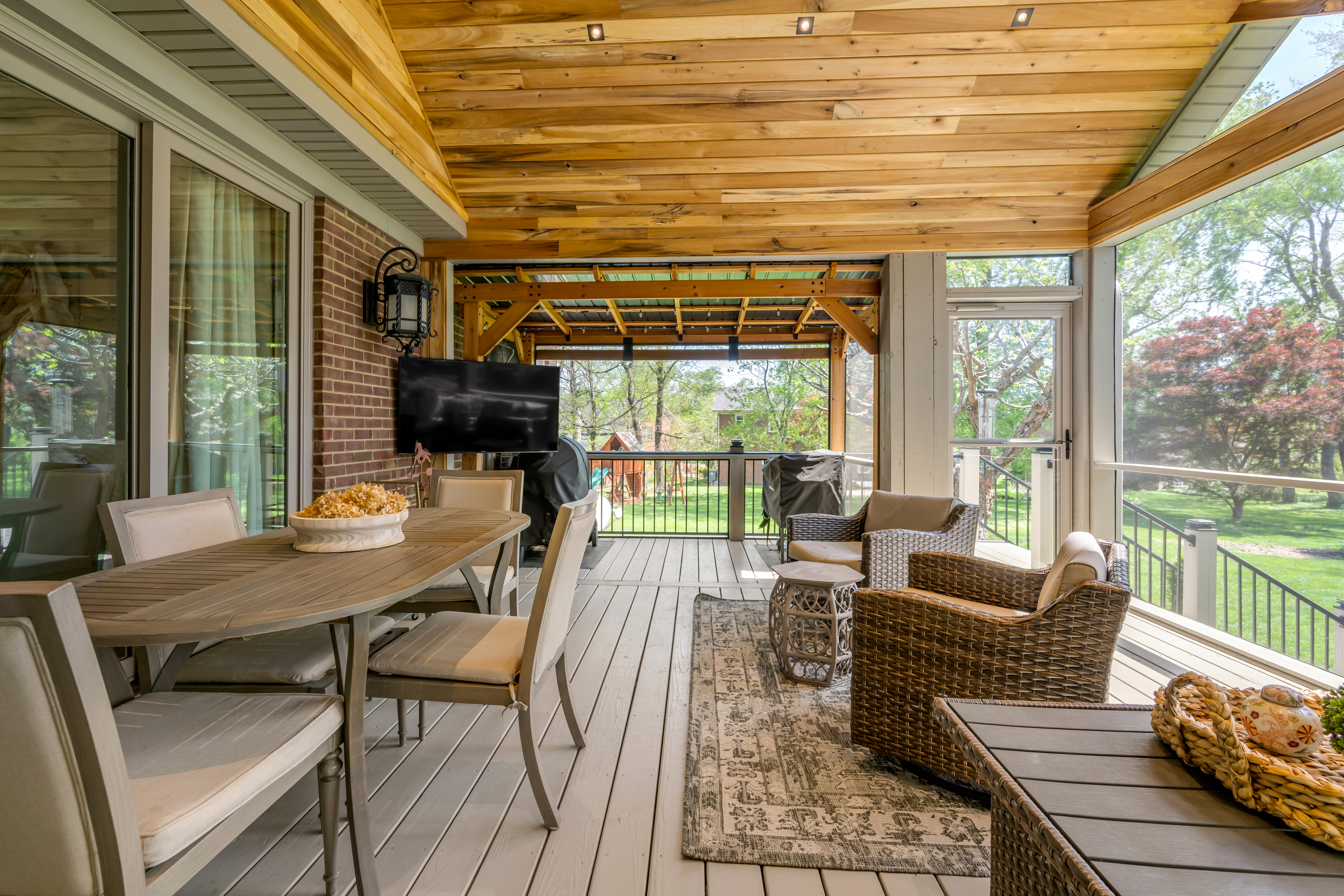  3128 Weymouth Court - 物件實景