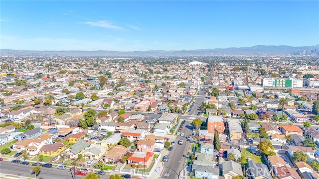 Los Angeles, California, 90044, United States, 3 Bedrooms Bedrooms, ,2 BathroomsBathrooms,Residential,For Sale,1887629