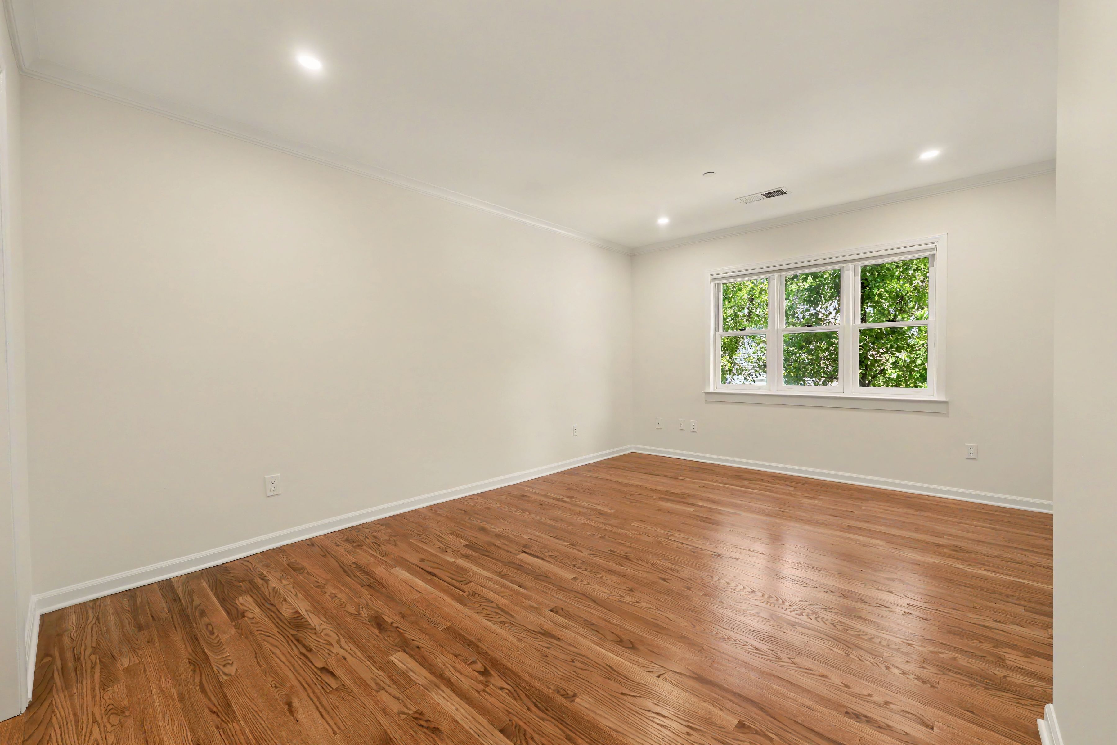  51 Forest Avenue APT 48 - 物件實景