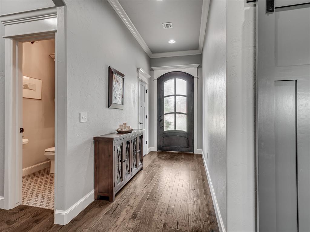 Mustang, Oklahoma, 73064, United States, 4 Bedrooms Bedrooms, ,4 BathroomsBathrooms,Residential,For Sale,1908407