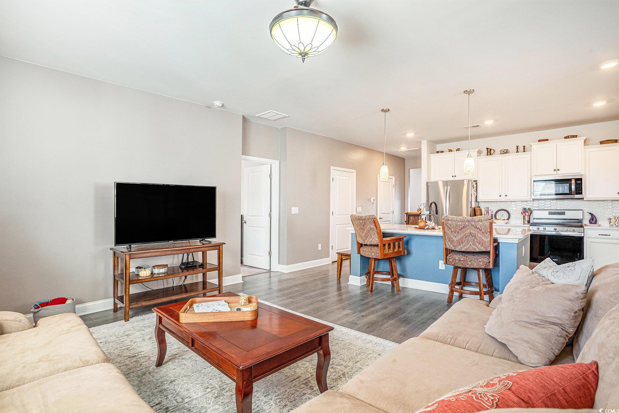 Myrtle Beach, South Carolina, 29588, United States, 4 Bedrooms Bedrooms, ,3 BathroomsBathrooms,Residential,For Sale,1985644