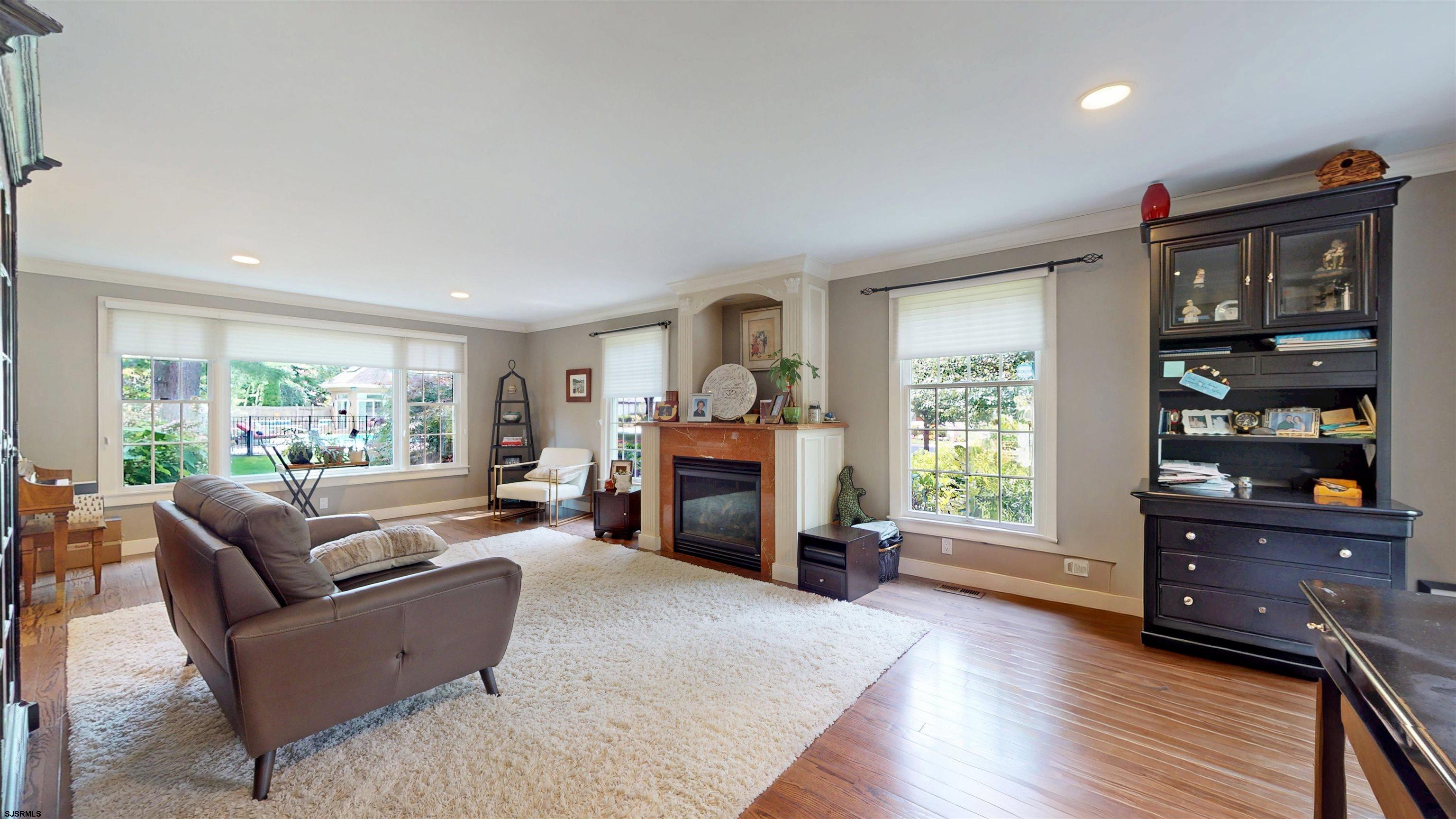 Linwood, New Jersey, 08221, United States, 6 Bedrooms Bedrooms, ,5 BathroomsBathrooms,Residential,For Sale,1975811