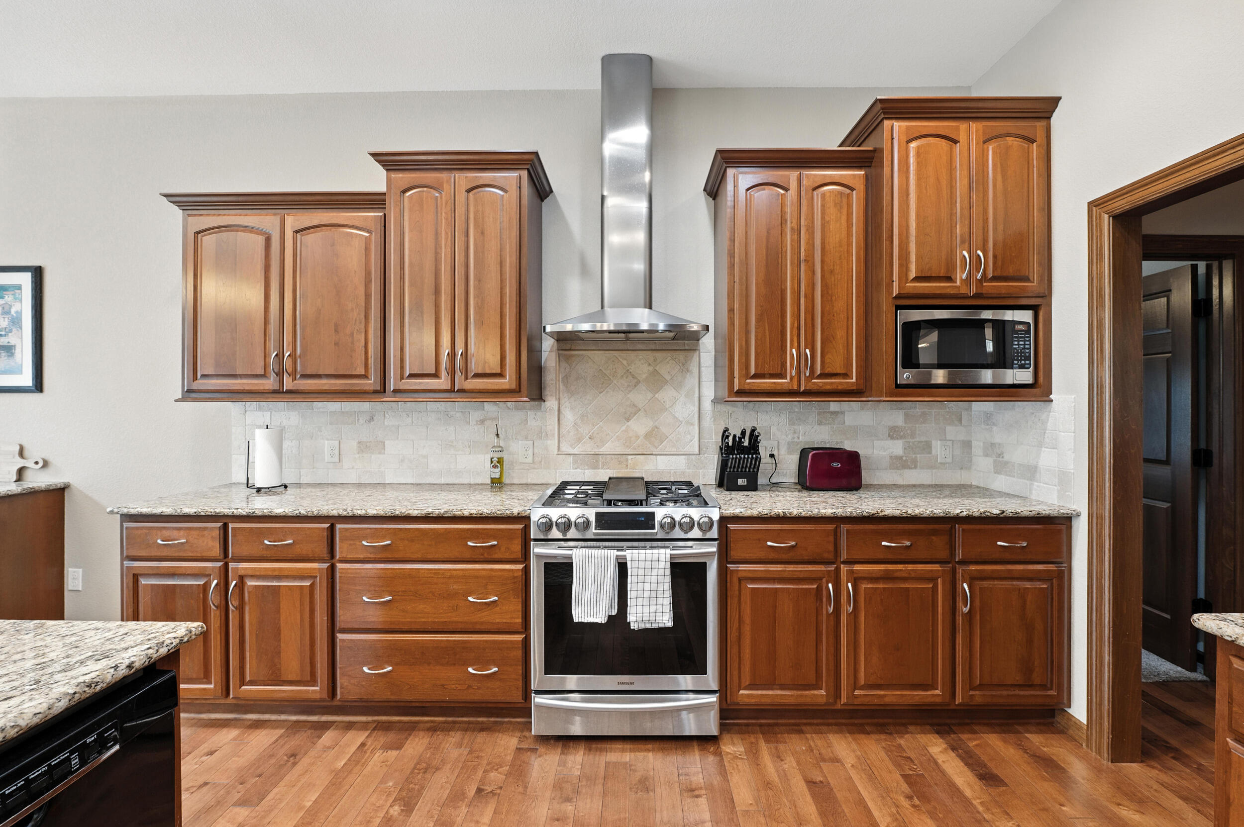 Sussex, Wisconsin, 53089, United States, 4 Bedrooms Bedrooms, ,4 BathroomsBathrooms,Residential,For Sale,1901044